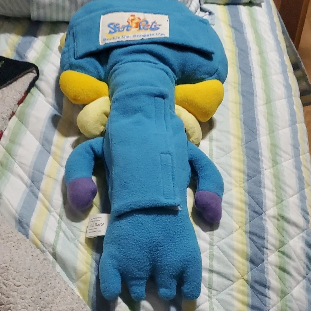 Blue and Yellow Kids Seat Belt Cover